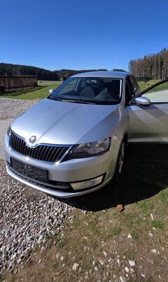 Bild des Angebotes Skoda Rapid/Spaceback Rapid 1.2 TSI  *1.Hand* Spaceback