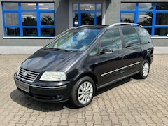 Bild des Angebotes VW Sharan 1.9TDI 96kW Highline 7 Sitzer