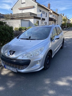Bild des Angebotes Peugeot 308 SW HDi FAP 110 Platinum