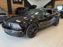 Bild des Angebotes Ford Mustang 4.6 V8/All Black/Handschalter/Leder/LPG