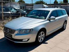 Bild des Angebotes Volvo V70 Kombi Linje Classic * 1.Hand * TÜV NEU