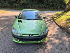 Bild des Angebotes Peugeot 206 CC*TOP*NEU TÜV*GEWAHR*
