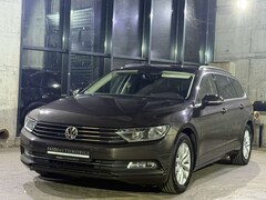 Bild des Angebotes VW Passat Comfortline Navi Sitzheizung PDC ACC AHK