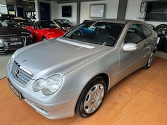 Bild des Angebotes Mercedes-Benz C 230 V 6 /2.Hd/Automatik/91Tkm/MFL/PDC/