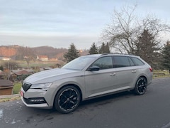Bild des Angebotes Skoda Superb Combi Sportline iV 1.4 TSI 160 kW