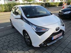 Bild des Angebotes Toyota Aygo x-play club