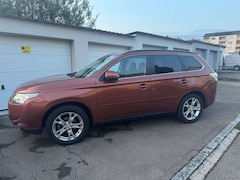 Bild des Angebotes Mitsubishi Outlander ClearTec Instyle 4WD/ 7 Sitze/ Navi/