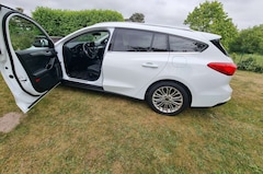 Bild des Angebotes Ford Focus Focus Turnier 1.0 EcoBoost Start-Stopp-System COOL
