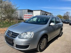 Bild des Angebotes VW Golf Variant 1.6 Comfortline TEMPOMAT+SHZ+AHK+PDC