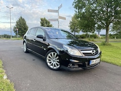 Opel Signum 1.9 CDTI OPC Automatik Cosmo Plus