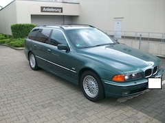 Bild des Angebotes BMW 528 528i touring