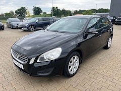 Bild des Angebotes Volvo V60 Kombi Kinetic 2.Hand,Navi,Leder