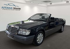 Bild des Angebotes Mercedes-Benz 300 CE-24V (W124)Cabrio*Oldtimer*Aut*Leder*Klima