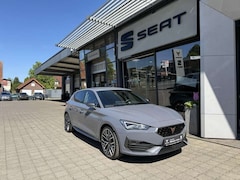 Bild des Angebotes CUPRA Leon VZ 1.4 e-Hybrid 245 PS DSG - Fahrassistenz-Paket XL