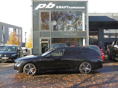 Bild des Angebotes BMW i5 M60 Touring AHK B&W Pano BAB Assist. bel. Sitze