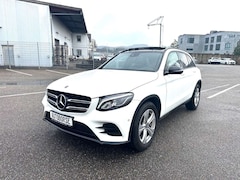 Bild des Angebotes Mercedes-Benz GLC 250 4Matic.AMG.KAMERA.PANORAMA