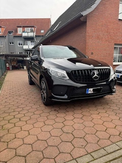 Bild des Angebotes Mercedes-Benz GLE 500 4Matic, 9G, AMG Line, Scheckheft, 3. Hand, V8, AHK