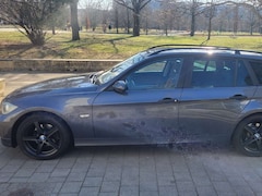 Bild des Angebotes BMW 320 320i Touring