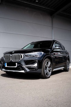 Bild des Angebotes BMW X1 sDrive18i Aut. xLine HeadUp / Keyless / Pano