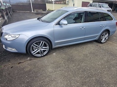 Bild des Angebotes Skoda Superb Superb Combi Elegance 2,0 TDI CR DPF Elegance