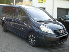 Bild des Angebotes Fiat Scudo Klima 8 Sitzer Anhänger Euro 5 Servo Airbag