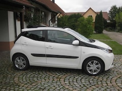Bild des Angebotes Toyota Aygo x-wave el. Faltdach Klima Kamera 5-Türen