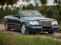 Bild des Angebotes Mercedes-Benz E 200 FINAL EDITION inkl. Sportfahrwerk und AMG-Räder