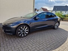 Bild des Angebotes Tesla Model 3 Model 3 Highland, AHK, Allrad, 19 Zoll