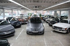 Bild des Angebotes Mercedes-Benz A 180 *PDC/SHZ/Klima*