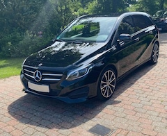 Bild des Angebotes Mercedes-Benz B 220 d 4Matic 7G-DCT Urban, AHK, LED, NAVI.