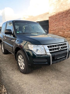 Bild des Angebotes Mitsubishi Pajero 3.2 DI-D Basis (3-trg.) Autom. Navi, AHK