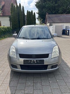 Bild des Angebotes Suzuki Swift 5p 1.3 16v GL
