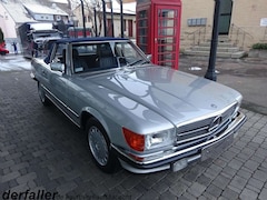 Bild des Angebotes Mercedes-Benz 560 SL unverbastelt und perfekt mit H-Zulassung
