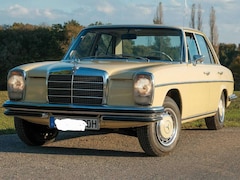 Mercedes-Benz W 114/115 Strich-Acht W114
