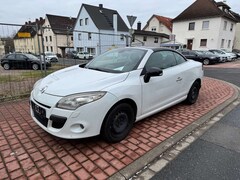 Bild des Angebotes Renault Megane Luxe * Leder * Navigationssystem * Bi-Xenon *