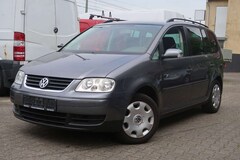 Bild des Angebotes VW Touran 1.6 *TÜV-NEU *KLIMATRONIK *TEMPOMAT