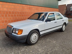 Bild des Angebotes Mercedes-Benz 250 D -124 Aut. 1.Hand - scheckheftgepflegt