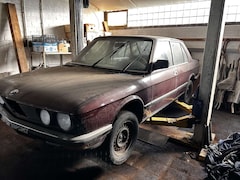 Bild des Angebotes Alpina B10 3.5, Produktionsnummer 001