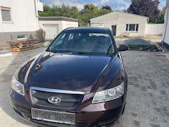 Bild des Angebotes Hyundai SONATA Sonata 2.0i 16V GLS TÜV neu