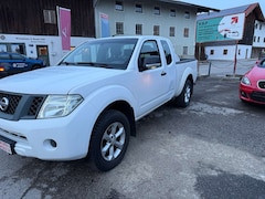 Nissan Navara King Cab XE 4X4 TÜV 10.2027