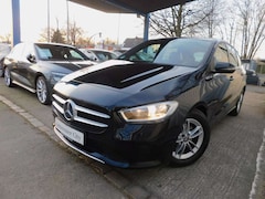 Bild des Angebotes Mercedes-Benz B 200 d Automatik 8G Navie Leder PDC 1 Hand