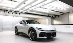 Bild des Angebotes Ferrari Purosangue Carbon Painted shields