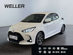 Bild des Angebotes Toyota Yaris 1.5 Team D *LED*ACC*CarPlay*CAM*Spurhalte*