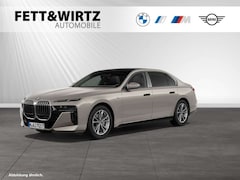 Bild des Angebotes BMW 740 d xDrive M Sport|AHK|SkyLounge|Autobahnass.