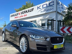 Bild des Angebotes Jaguar XE 2.0 Turbo R-Sport