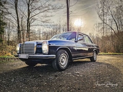 Bild des Angebotes Mercedes-Benz W 114/115 Strich-Acht W115 240 D
