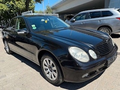 Bild des Angebotes Mercedes-Benz E 200 Kompressor Klima Glasdach Parksensor