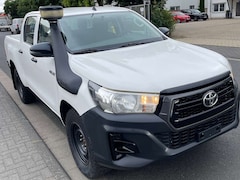 Bild des Angebotes Toyota Hilux 4x4 Double Cab Klima AC
