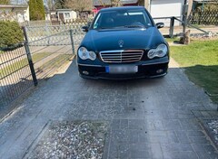 Bild des Angebotes Mercedes-Benz C 270 C 270 CDI (203.016)