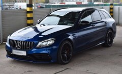 Bild des Angebotes Mercedes-Benz C 63 AMG C 63 T AMG S COMAND MULTIBEAM DIGITAL-TACHO PANO